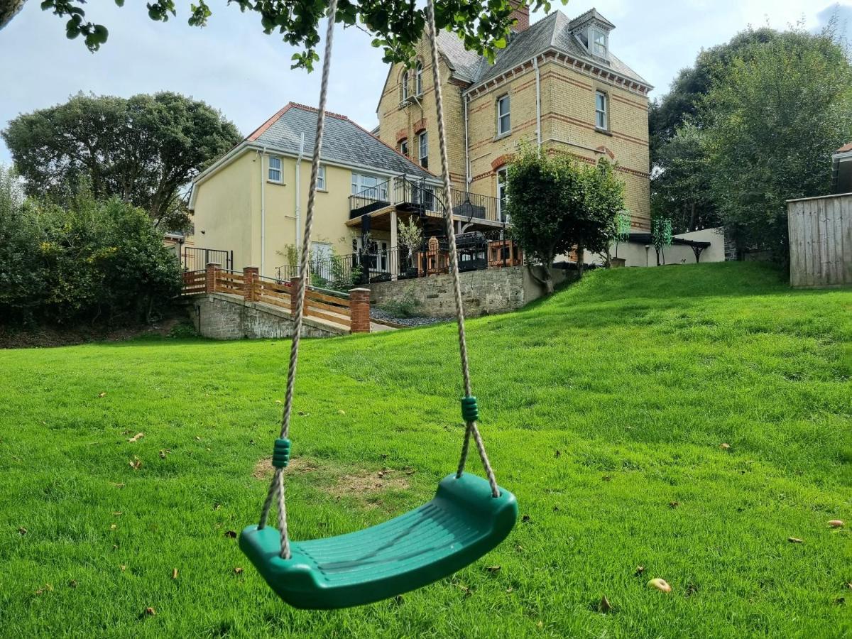 Exquisite 10 Bed Villa Hot Tub And Games Room Barnstaple Luaran gambar