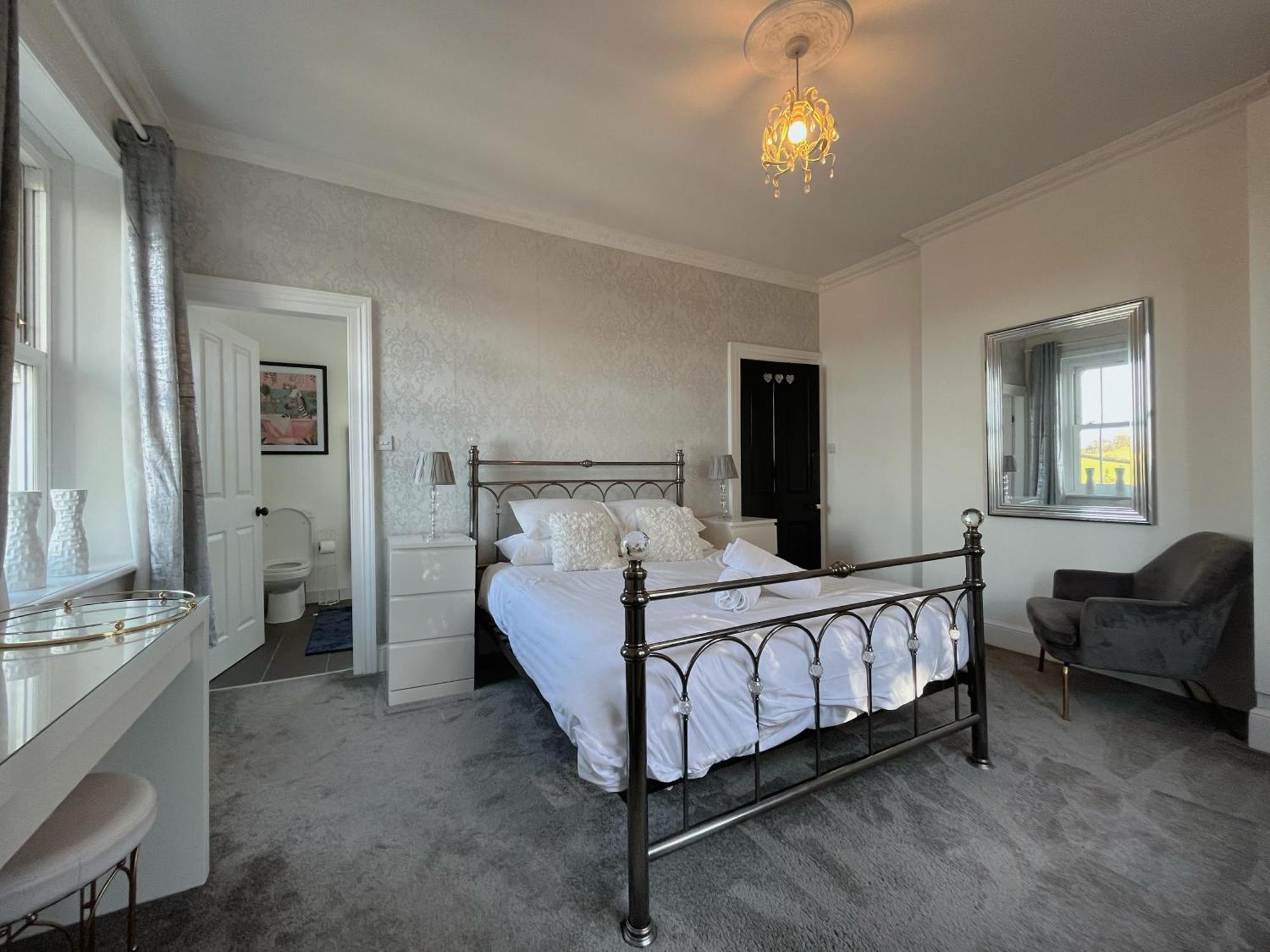 Exquisite 10 Bed Villa Hot Tub And Games Room Barnstaple Luaran gambar